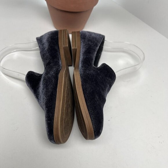 DV Dolce Vita Blue Grey Velvet Archer Loafer Womens Slip On Flat Size 6 - Picture 4 of 9